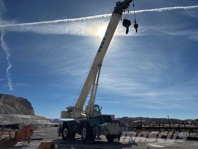 Terex RT175 Kraner til hårdt terræn