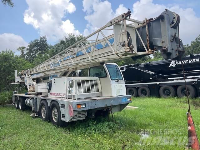 Terex T775 Kraner på larvebånd