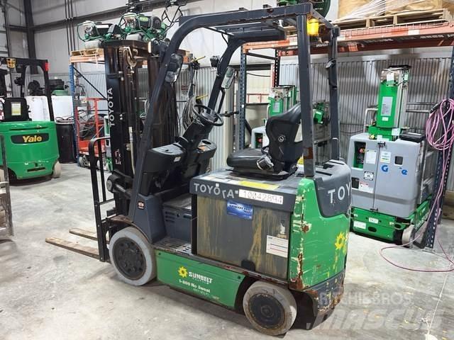 Toyota 8FBCU25 El gaffeltrucks