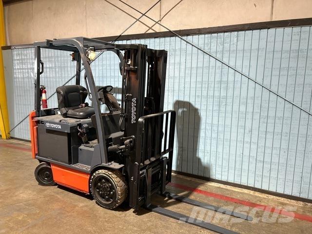 Toyota 8FBCU25 El gaffeltrucks