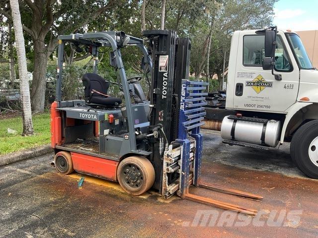 Toyota 8FBCU30 El gaffeltrucks