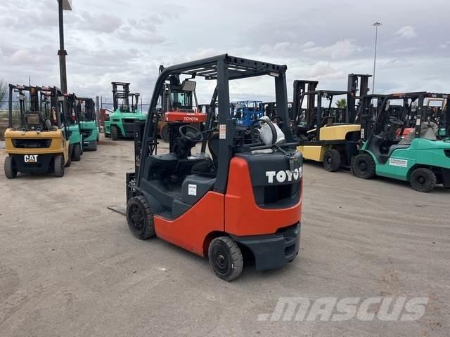 Toyota 8FGCU20 Gaffeltrucks - andre