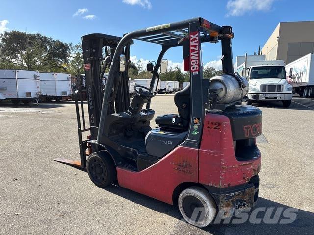 Toyota 8FGCU25 Gaffeltrucks - andre