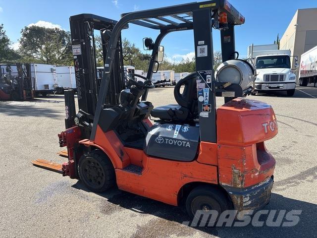 Toyota 8FGCU25 Gaffeltrucks - andre