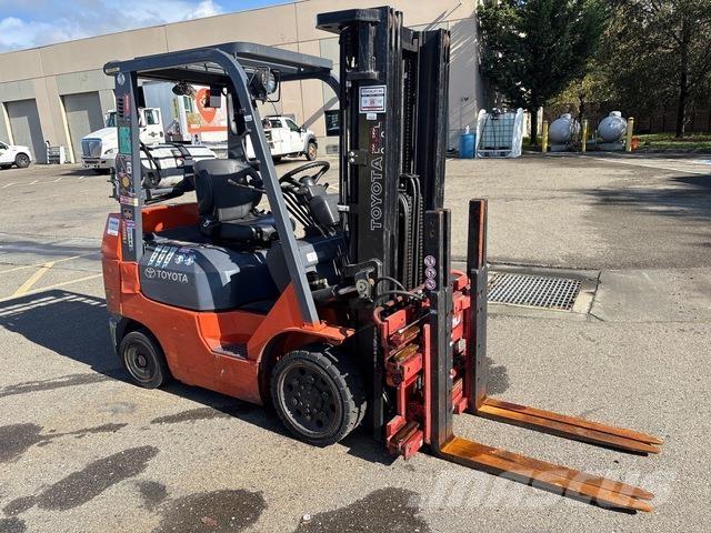 Toyota 8FGCU25 Gaffeltrucks - andre