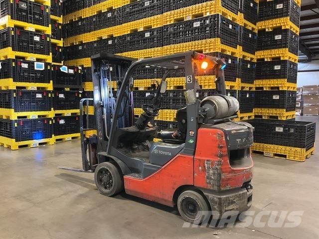 Toyota 8FGCU30 Gaffeltrucks - andre