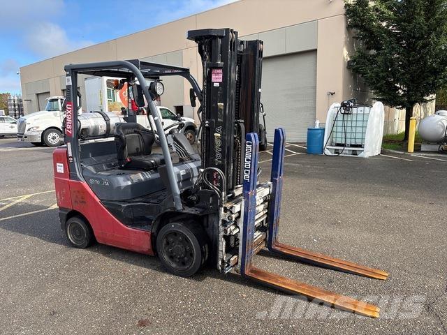 Toyota 8FGCU30 Gaffeltrucks - andre