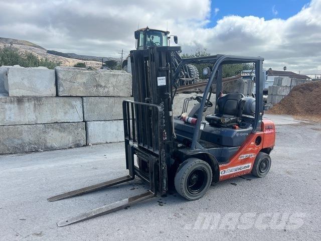 Toyota 8FGU25 Gaffeltrucks - andre