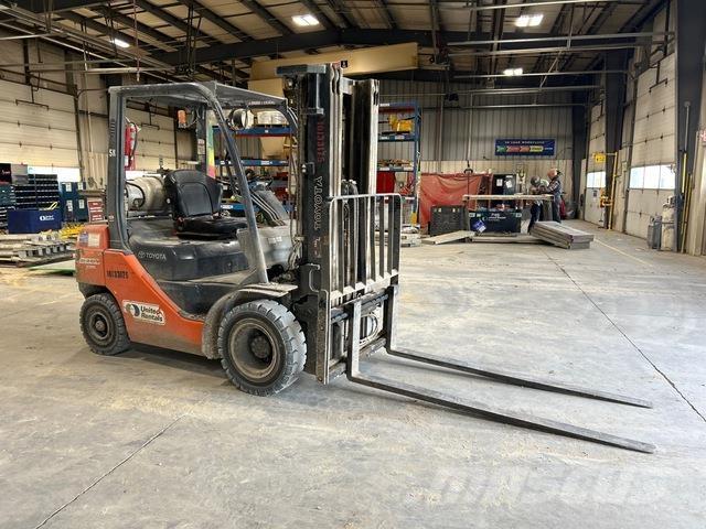 Toyota 8FGU25 Gaffeltrucks - andre