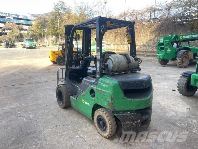 Toyota 8FGU25 Gaffeltrucks - andre