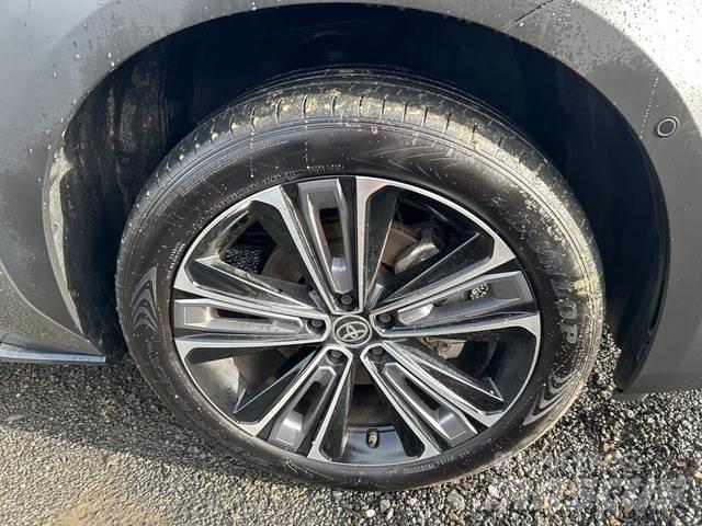 Toyota BZ4X Biler