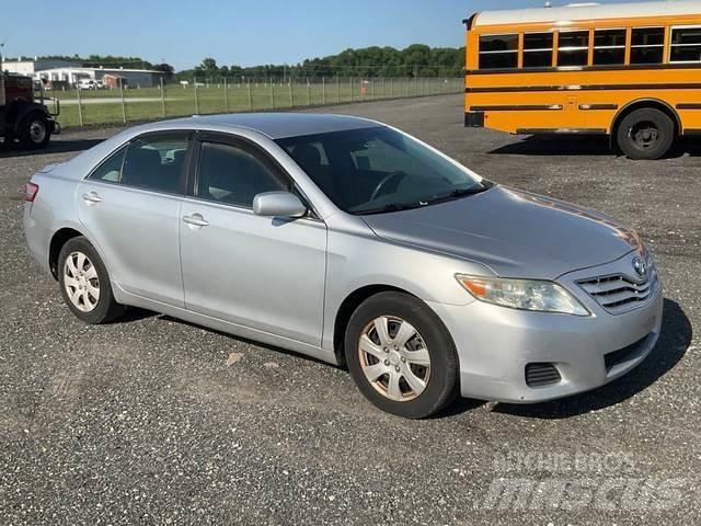 Toyota Camry Biler