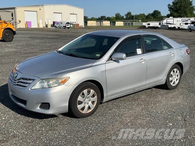 Toyota Camry Biler