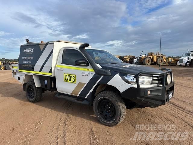Toyota HiLux Pickup/Sideaflæsning