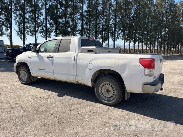 Toyota Tundra Andre