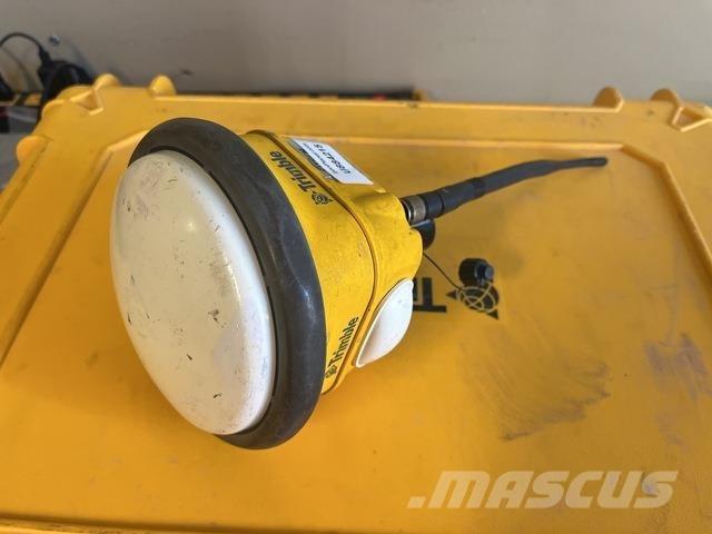 Trimble SPS985 Entreprenør - Andet