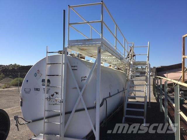  Tyco Brændstof- og tilsætningstank.