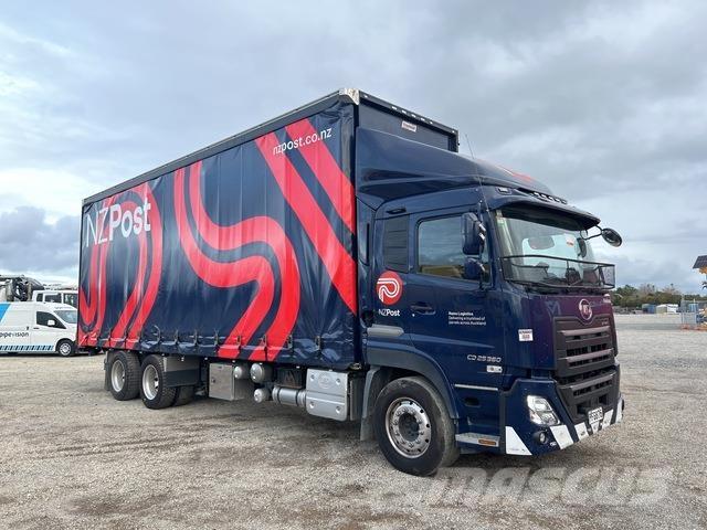 UD CD 25 360 Lastbil - Gardin