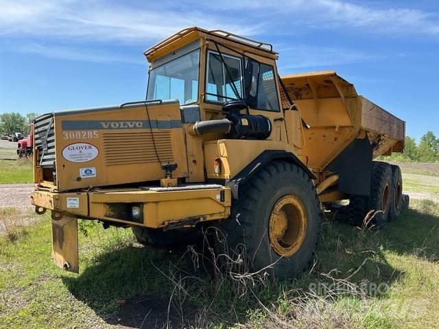 Volvo A25C 6x6 Terrængående lastbiler