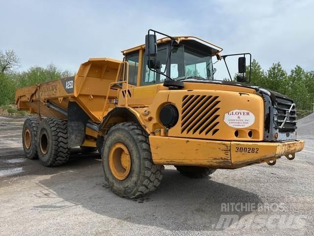 Volvo A25D Terrængående lastbiler