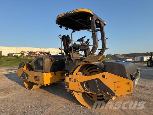 Volvo DD120C Tvilling tromle