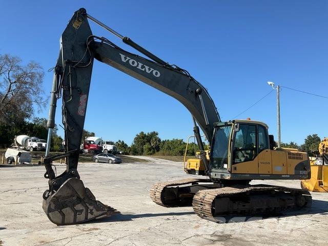 Volvo EC240CL Gravemaskiner på larvebånd