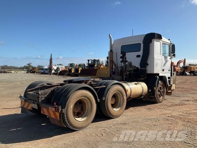 Volvo F12 Trækkere