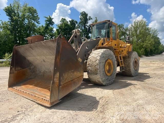 Volvo L220E Læssemaskiner på hjul