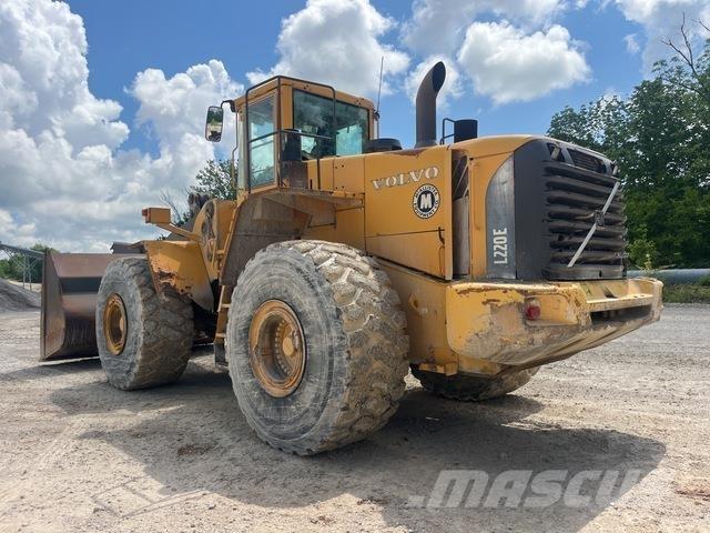 Volvo L220E Læssemaskiner på hjul