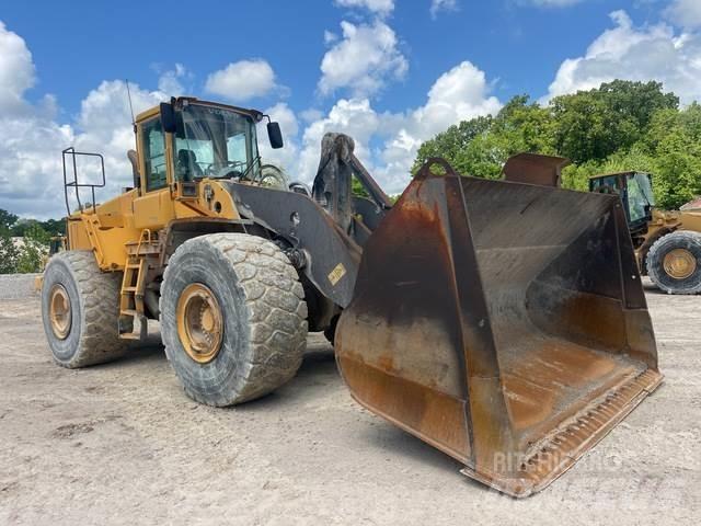 Volvo L220E Læssemaskiner på hjul