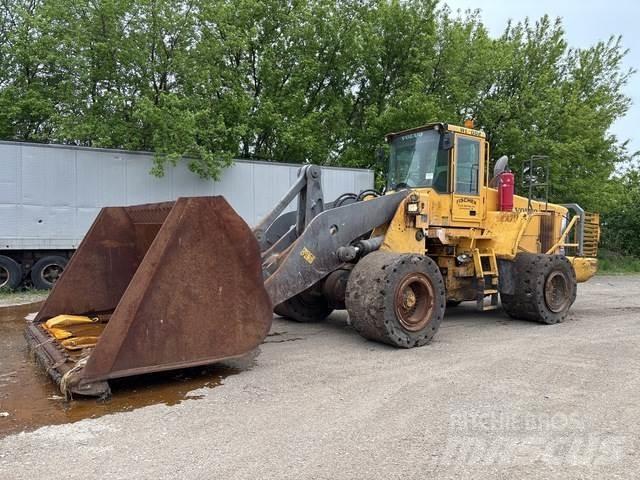 Volvo L220E Læssemaskiner på hjul