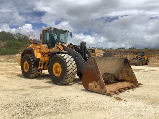 Volvo L220H Læssemaskiner på hjul