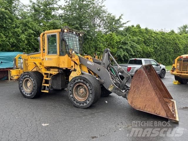 Volvo L90E Læssemaskiner på hjul