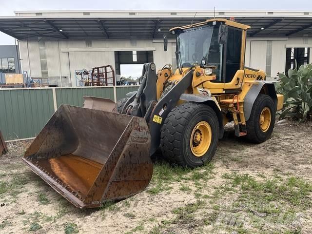 Volvo L90F Læssemaskiner på hjul