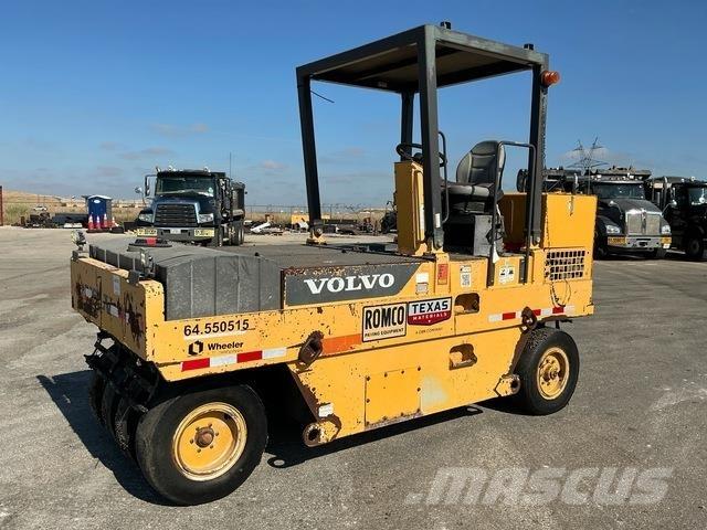 Volvo PT125 Tromle med luftdæk