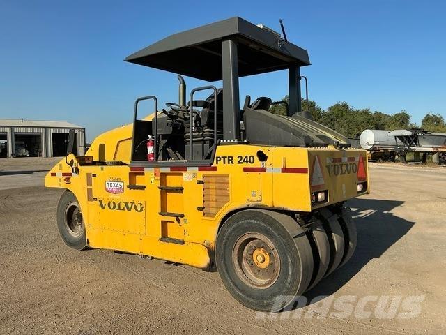 Volvo PTR240 Tromle med luftdæk