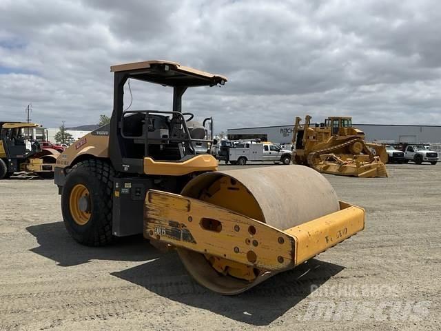 Volvo SD115 Enkelt tromle