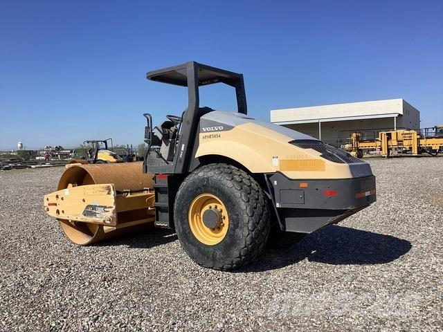 Volvo SD115 Enkelt tromle