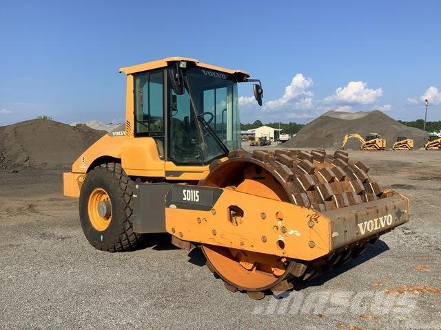 Volvo SD115B Enkelt tromle