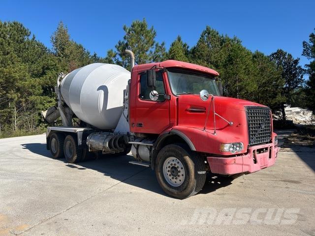 Volvo VHD64B Andre lastbiler