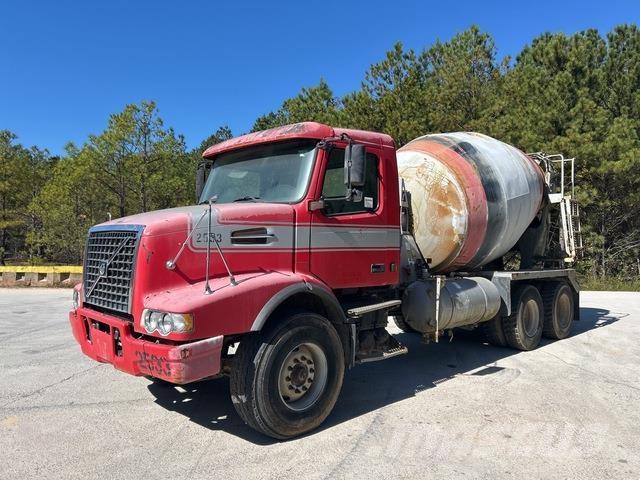 Volvo VHD64B Andre lastbiler