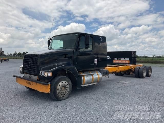 Volvo VHD64F Kabiner og interiør