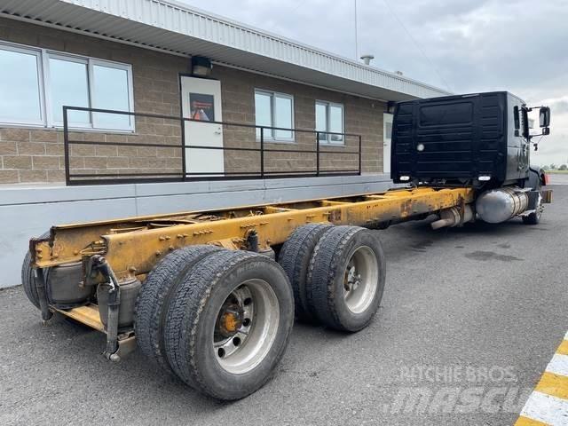 Volvo VHD64F Kabiner og interiør