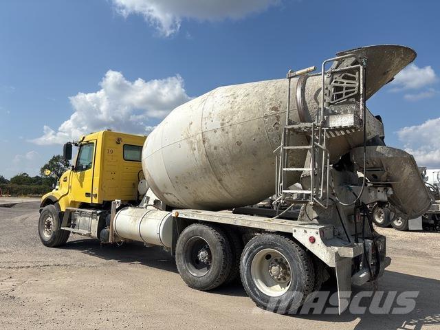 Volvo VHD64F Andre lastbiler