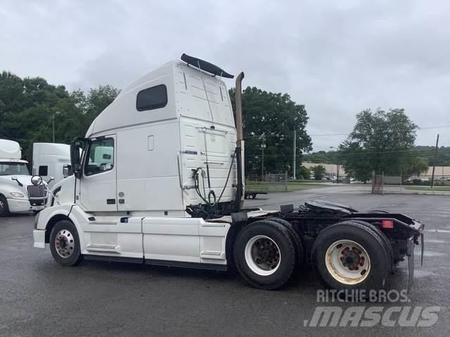 Volvo VNL Trækkere