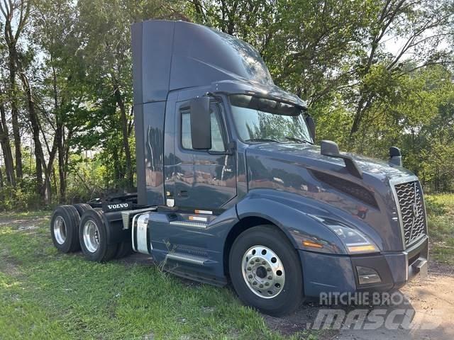 Volvo VNL Trækkere