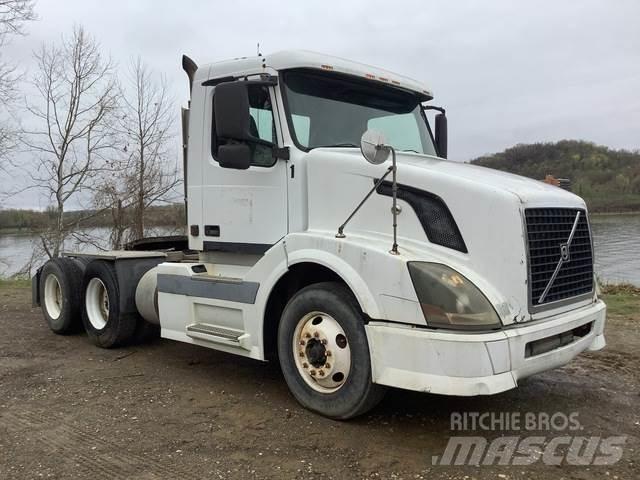 Volvo VNL Trækkere