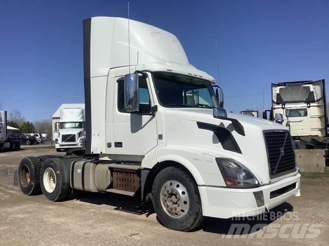 Volvo VNL Trækkere