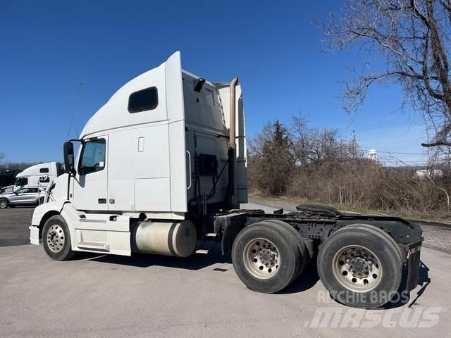 Volvo VNL Trækkere