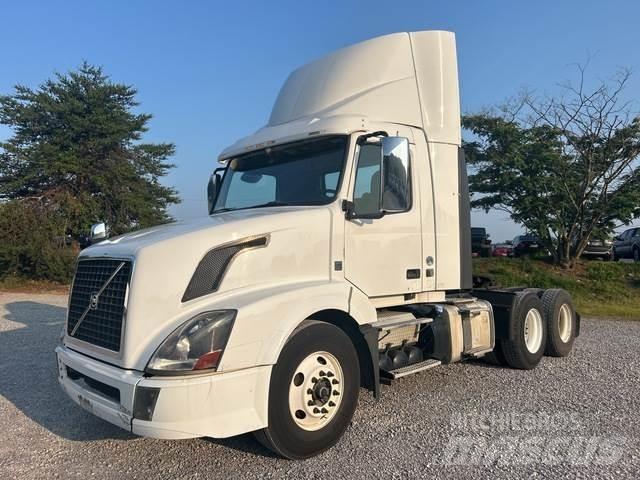 Volvo VNL Trækkere